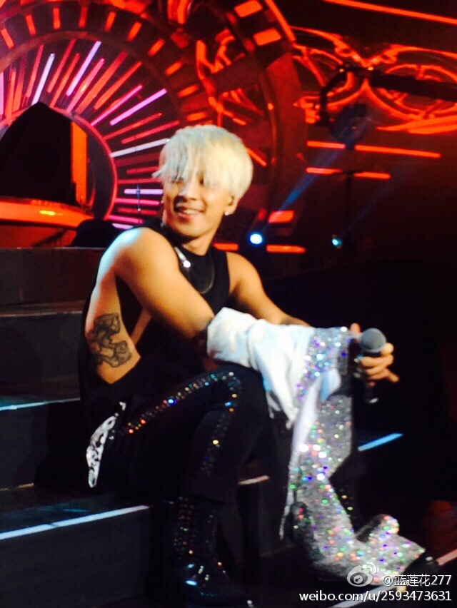 Taeyang-YoungChoiceAwards2014-Beijing-20141210_-17.jpg