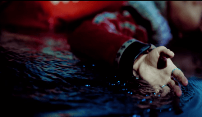 bae bae mv daesung in water