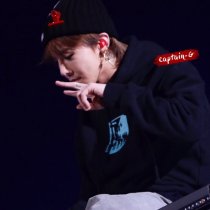 BIGBANG via CaptainG_818 - 2017-11-24  (details see below)_38559995346_