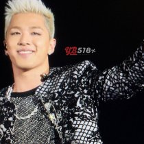 BIGBANG via YB_518 - 2017-11-24 (details see below)_37728808695_o