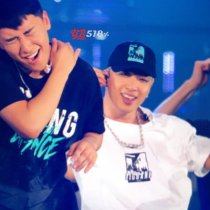 BIGBANG via YB_518 - 2017-11-24 (details see below)_37729272505_o