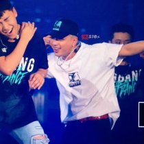 BIGBANG via YB_518 - 2017-11-24 (details see below)_38617188041_o